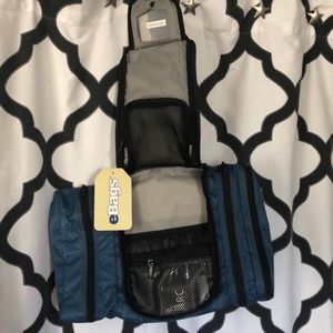NWT shave/shower bag - hang-able, washable